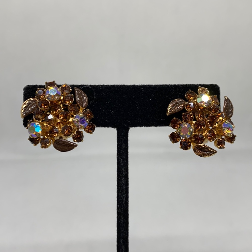 Vintage Weiss-NY clip on earrings - Picture 2 of 8